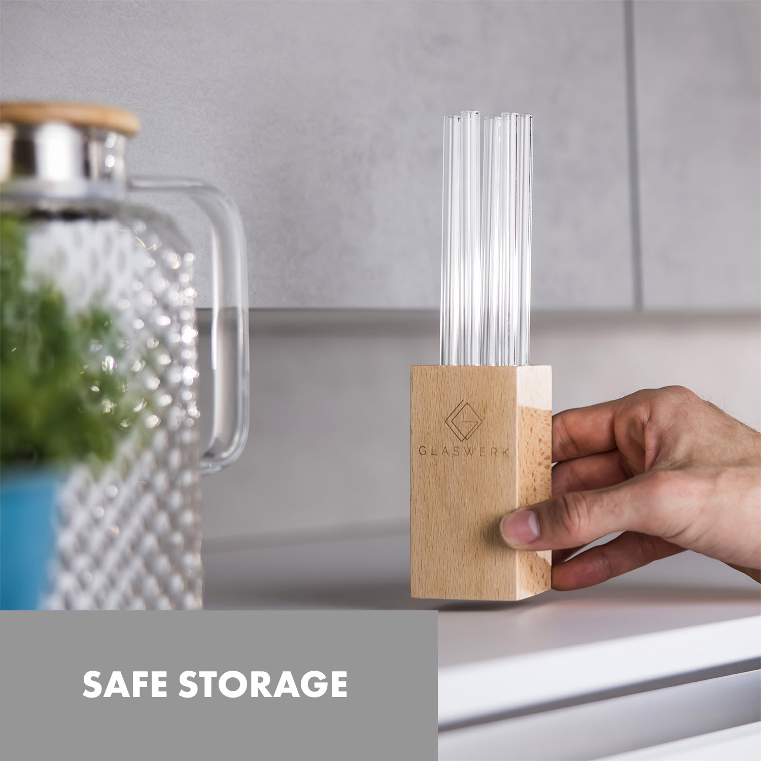 Klarstein Glaswerk Frezzeria, sklenené slamky, 7 kusov, 0,8 x 15 cm (Ø x V), drevený držiak, kefka
